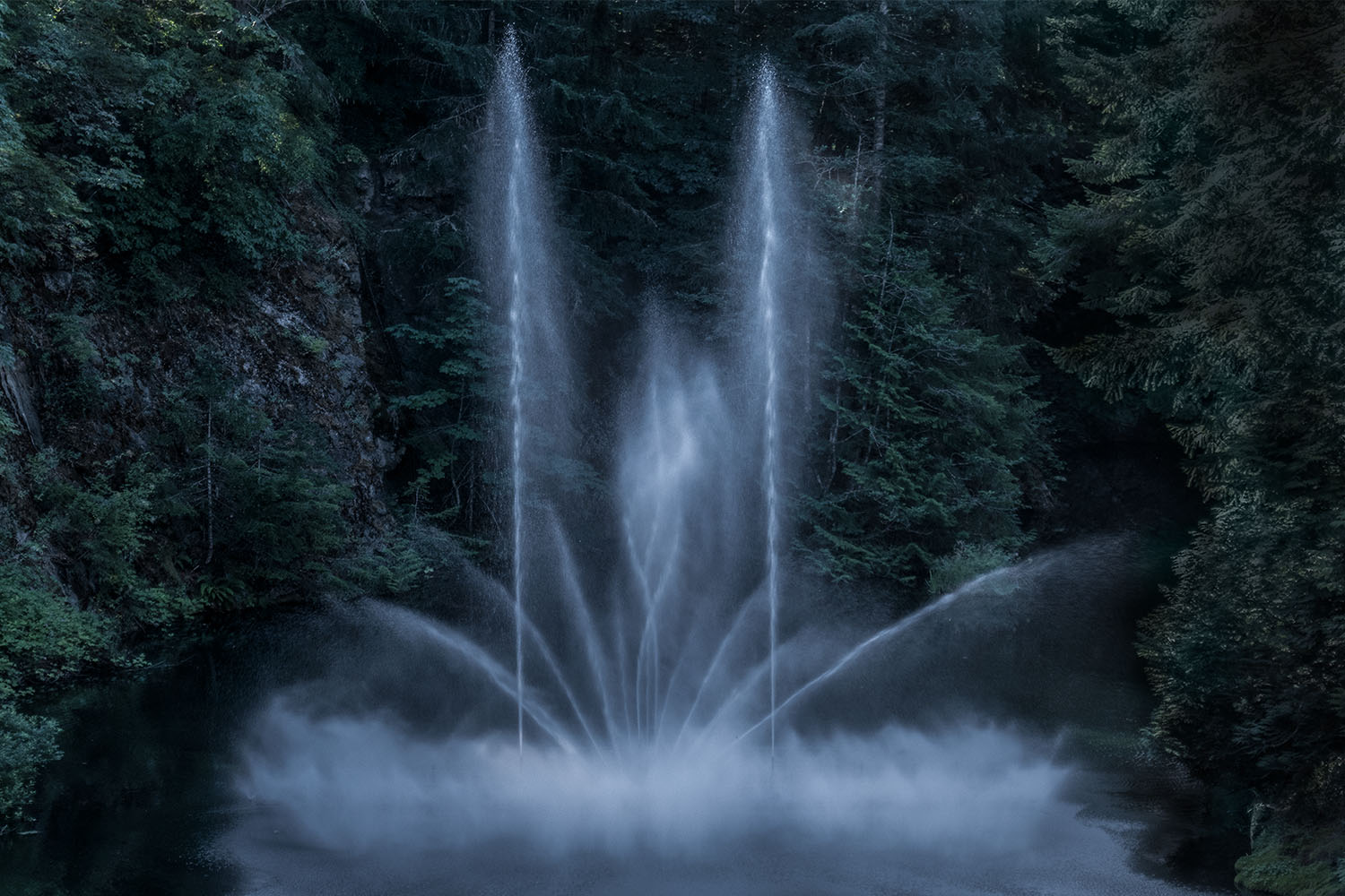 Mark Wegner, Painter/Photographer - www.markwegner.com